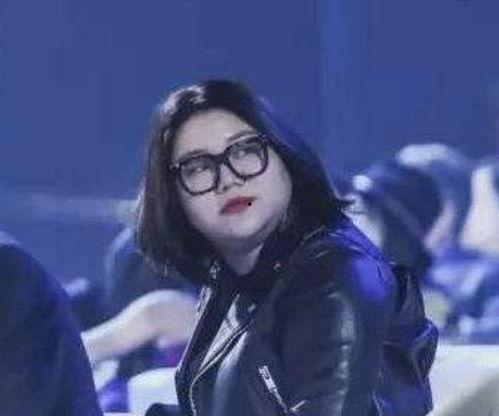 吃瓜娱乐疯子是谁,揭秘娱乐圈幕后风云人物